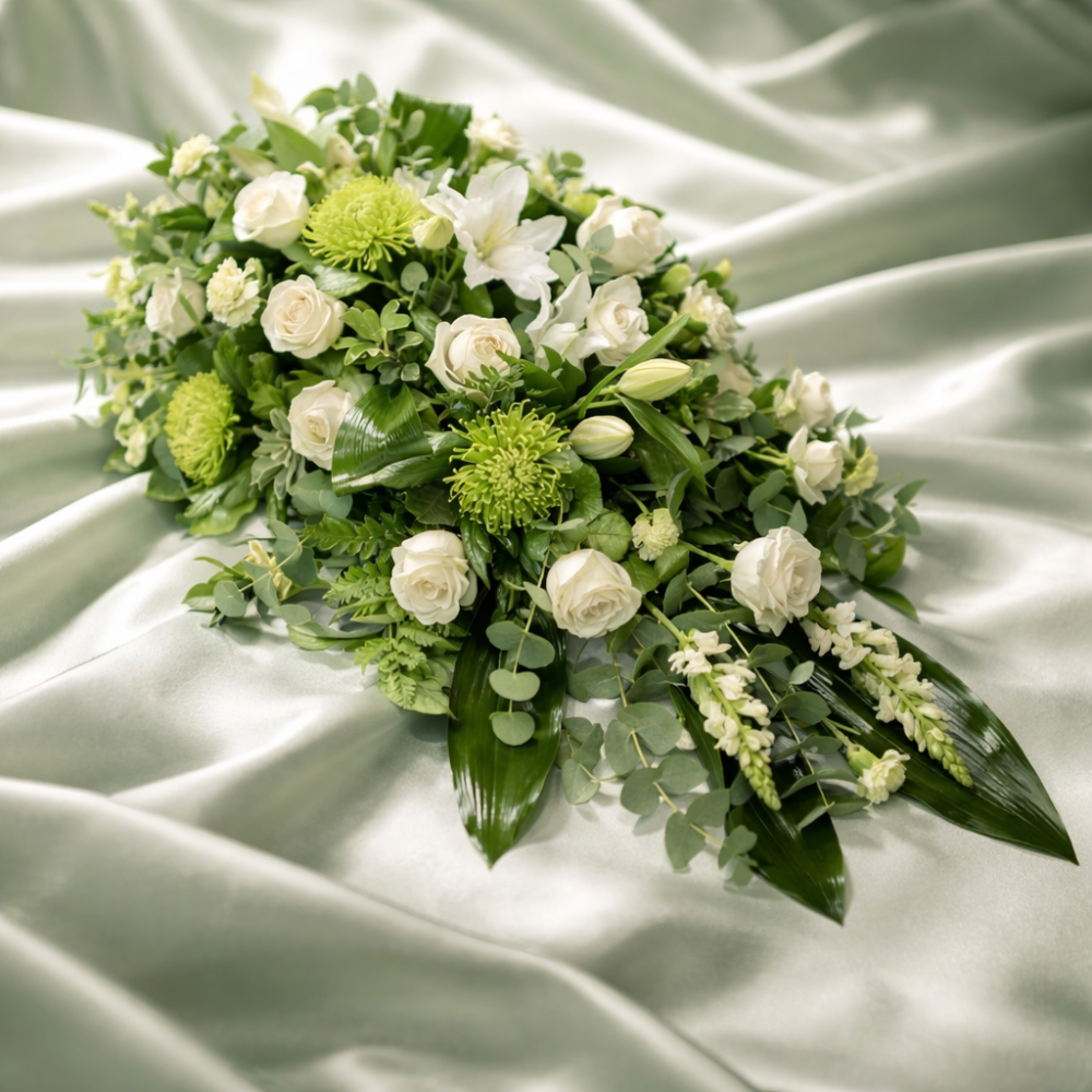 Double Ended Spray green and white